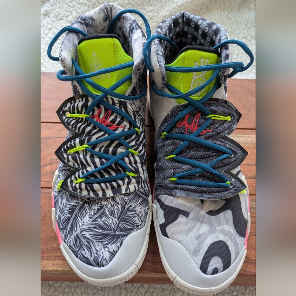 Size 16M - Nike Kybrid S2 "What The Neon"